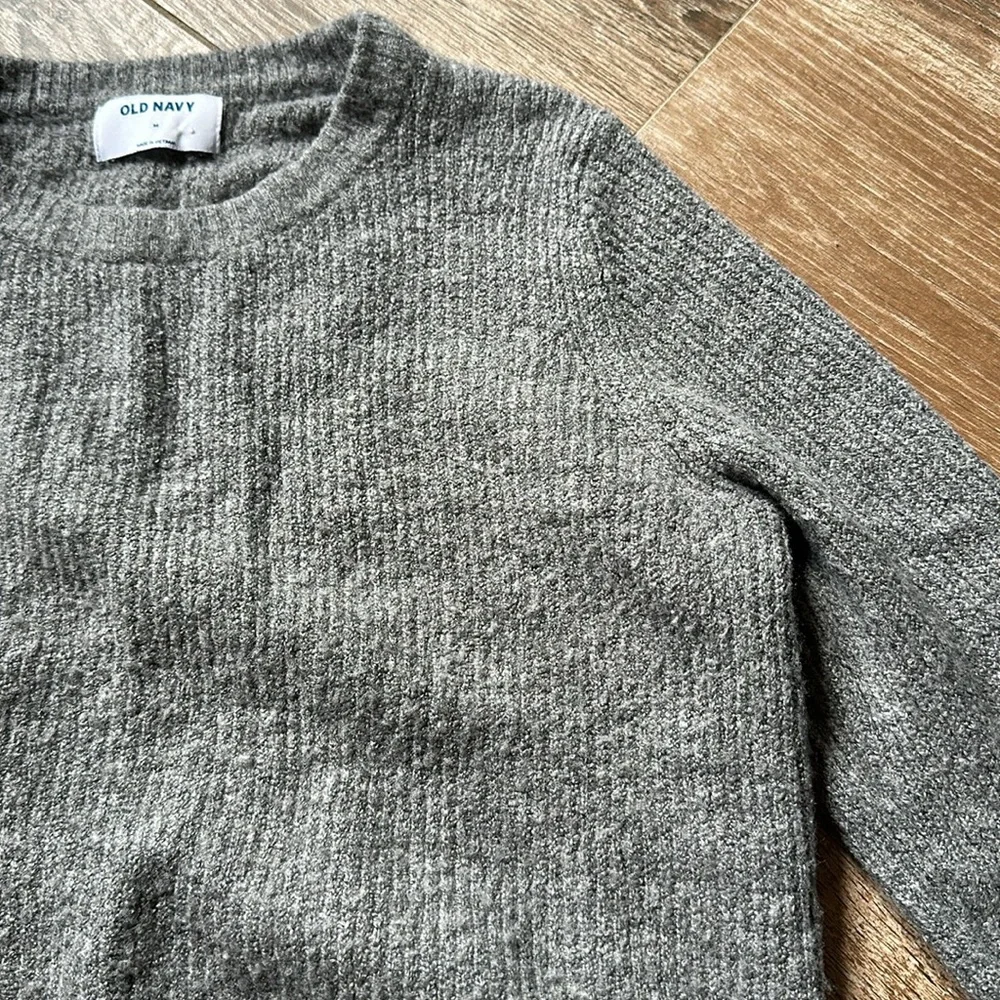 Old Navy Sweater - Picture 2 of 3